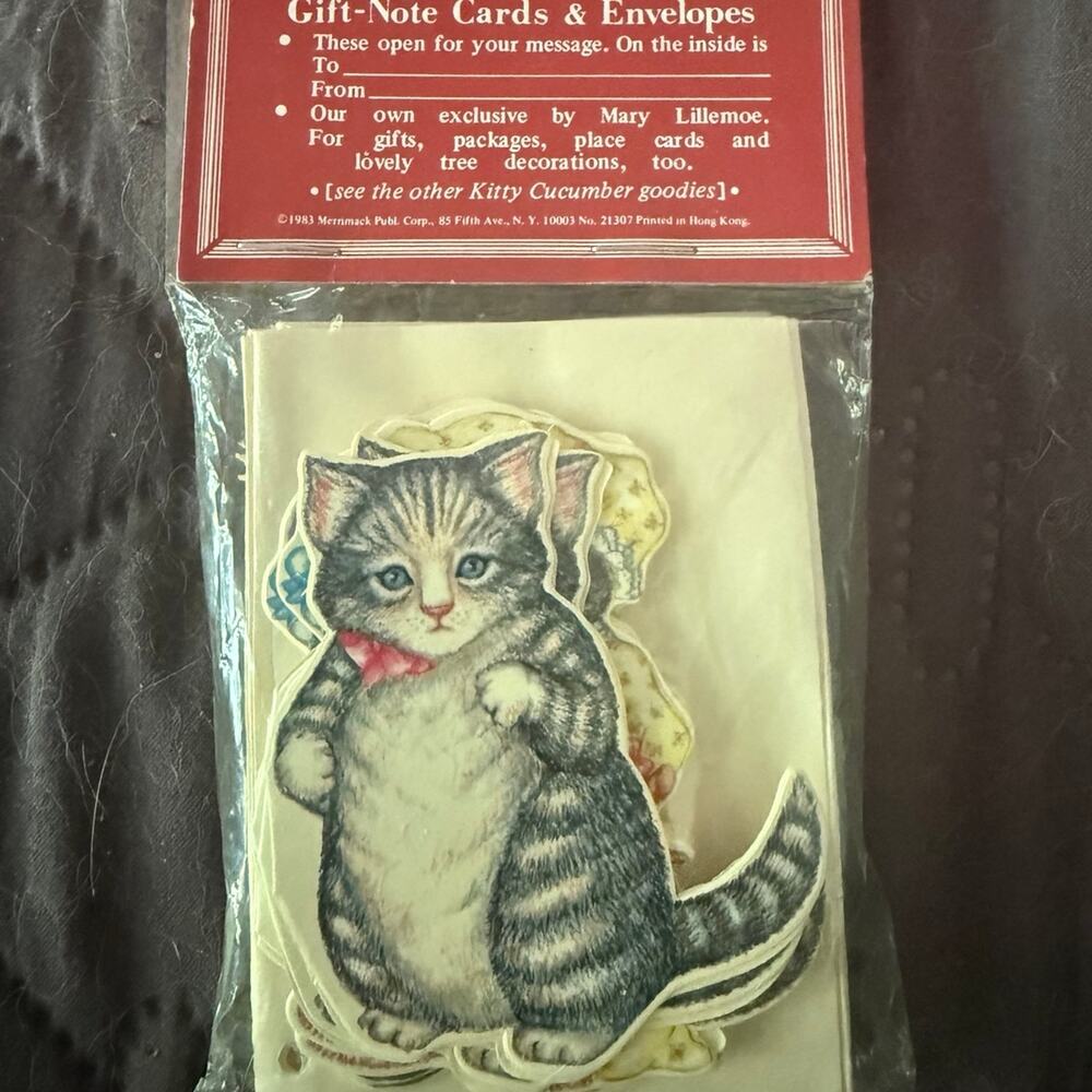 Kitty Cucumber -Set of 12 Gift Note Cards and Envelopes.